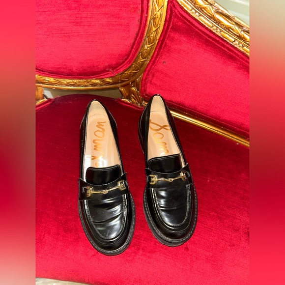 Women’s Sam Edelman Tully Black Slip On Glossy Patent Leather Loafers Size 5.5M - Picture 1 of 5